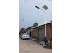 石家庄 6m 30w太阳能路灯 160套