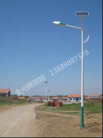 辽阳 8m60w 太阳能路灯 139套